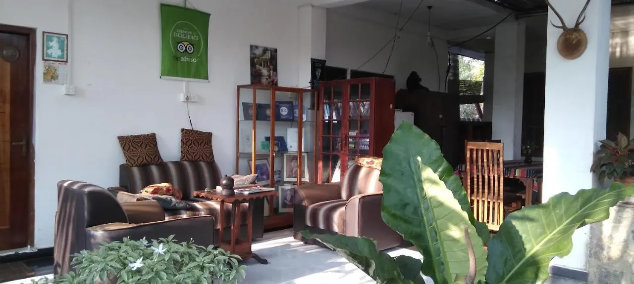 House Of Esanya Bed & Breakfast Negombo